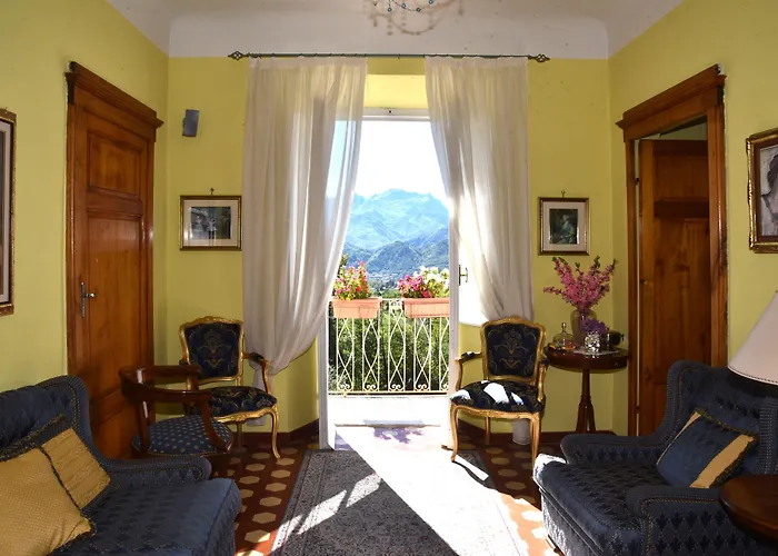 Bed & Breakfast Belvedere 3*